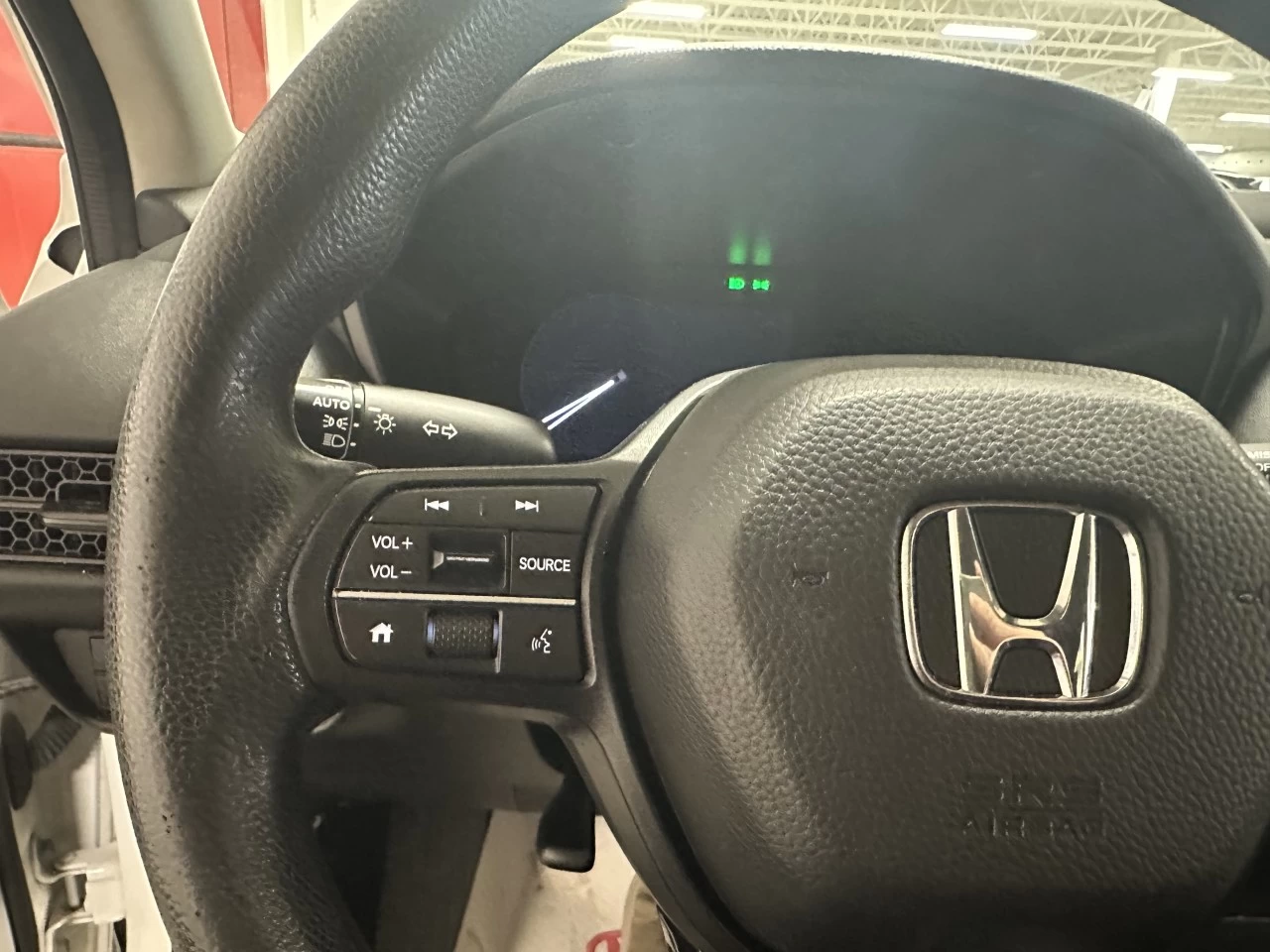 2024 Honda HR-V LX-B Main Image