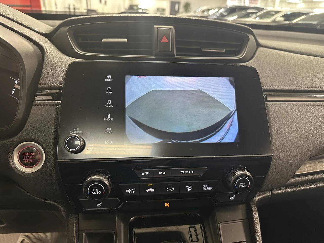 2022 Honda CR-V
                                                    Touring/Black Edition Image principale