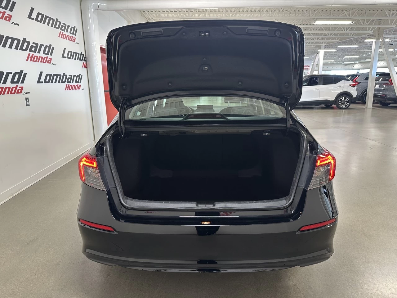 2023 Honda Civic LX Main Image