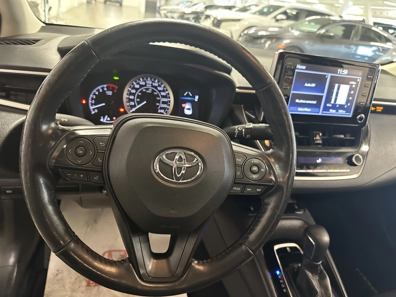 2021 Toyota Corolla
                                                    LE Image principale