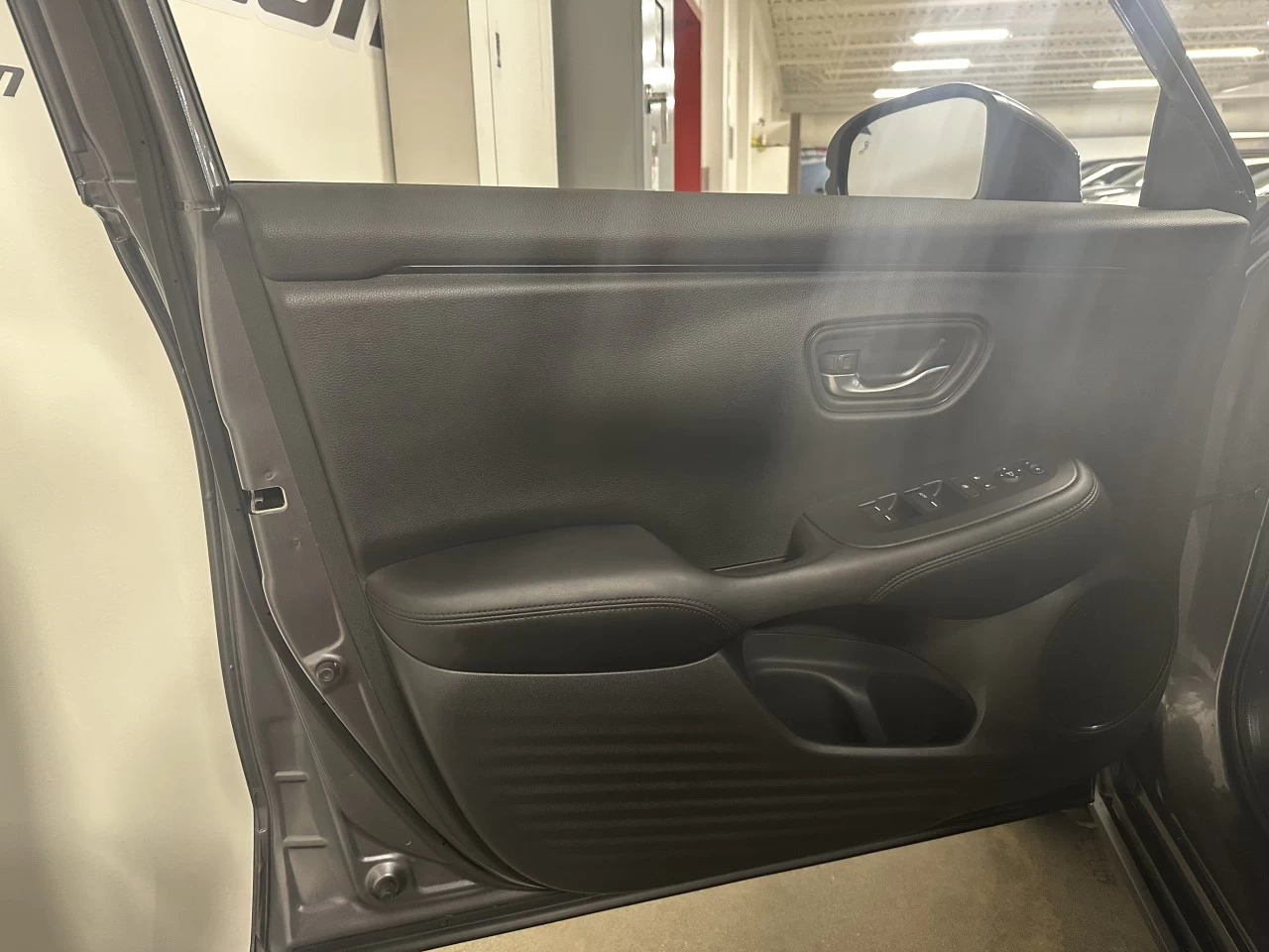 2023 Honda HR-V LX Main Image
