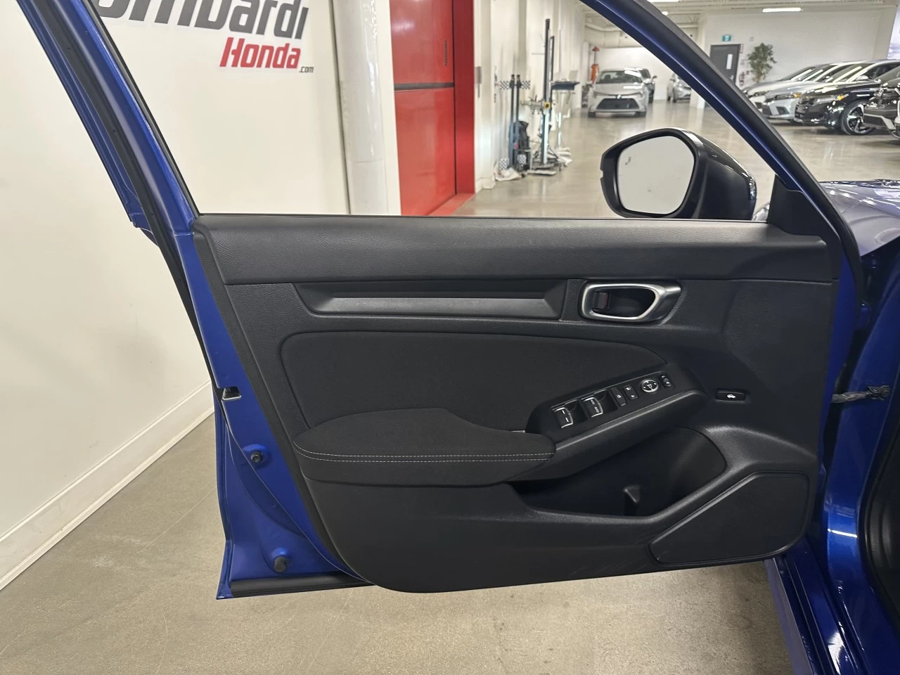 2022 Honda Civic
                                                    Sport Main Image