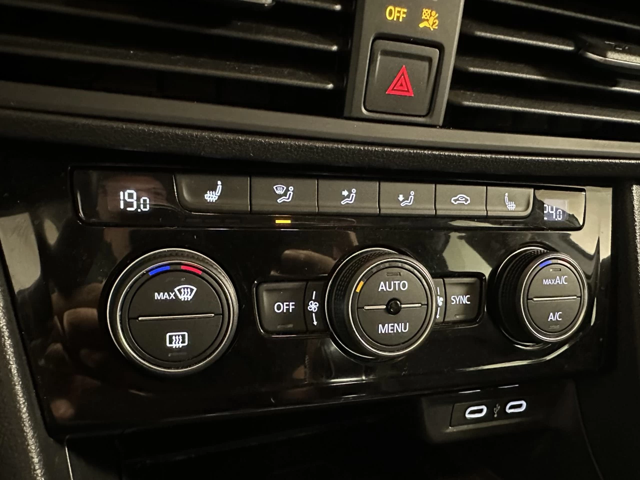 2024 Volkswagen Jetta Comfortline Main Image