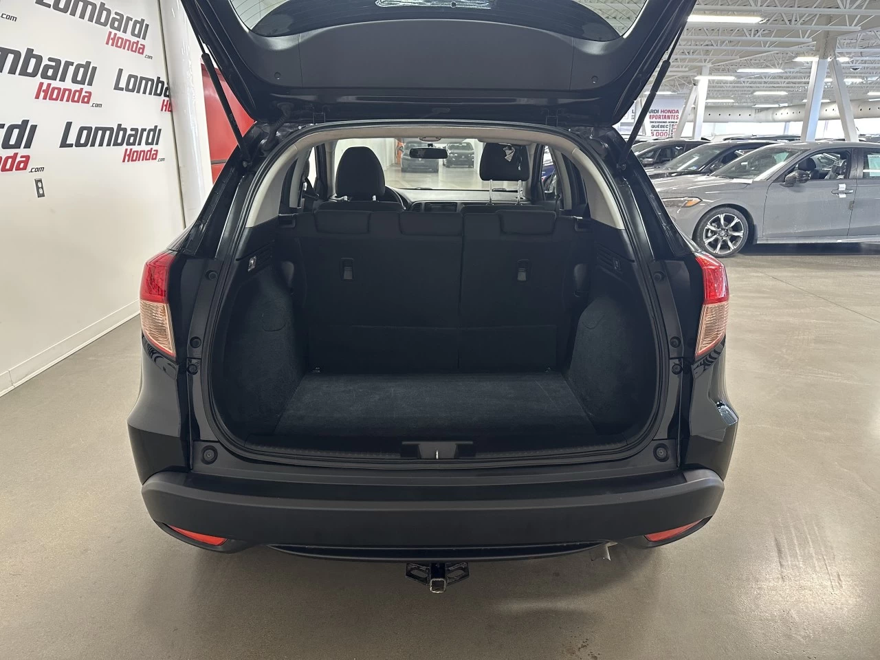 2017 Honda HR-V LX Main Image