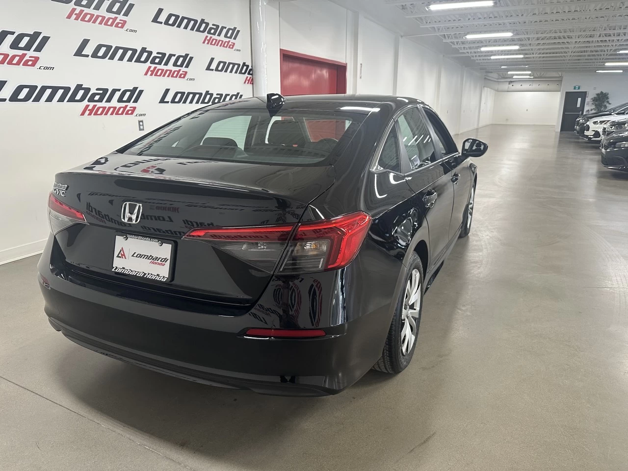 2023 Honda Civic LX/LX-B Main Image