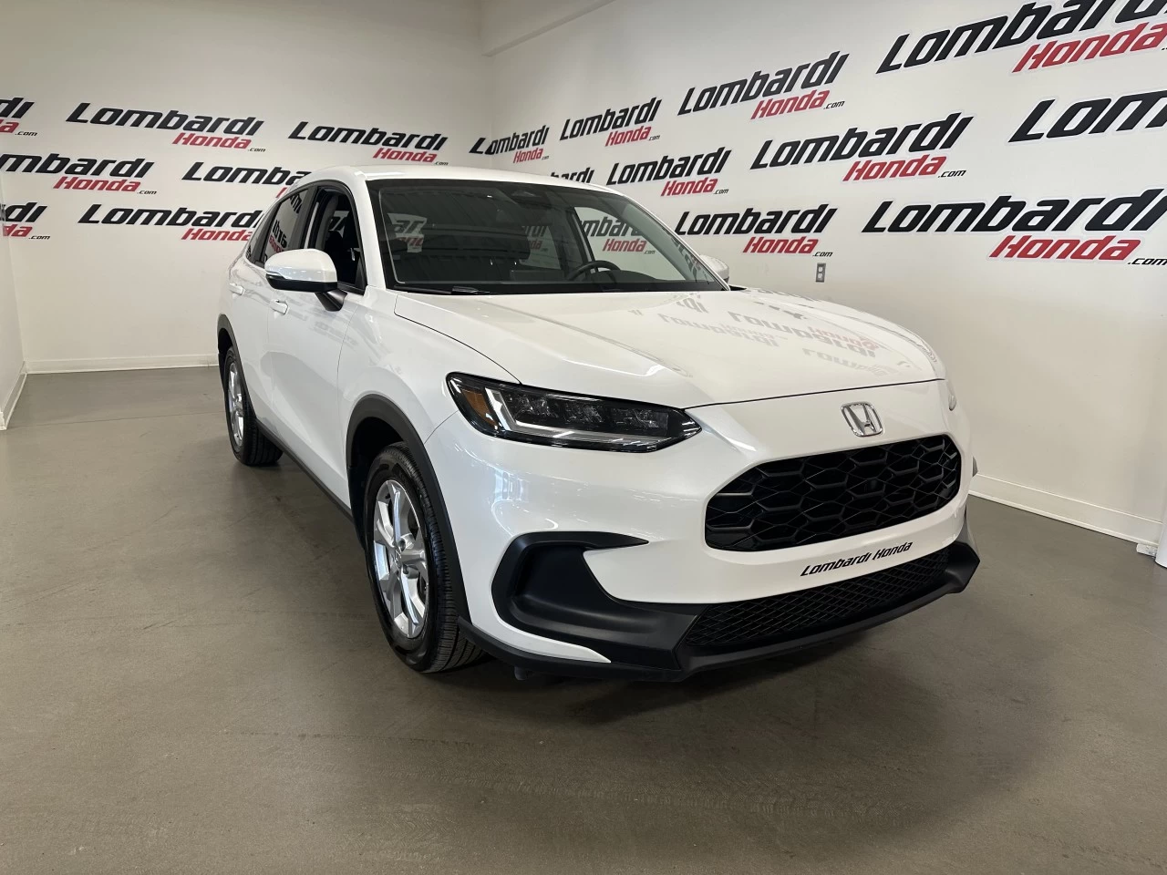 2025 Honda HR-V LX Main Image