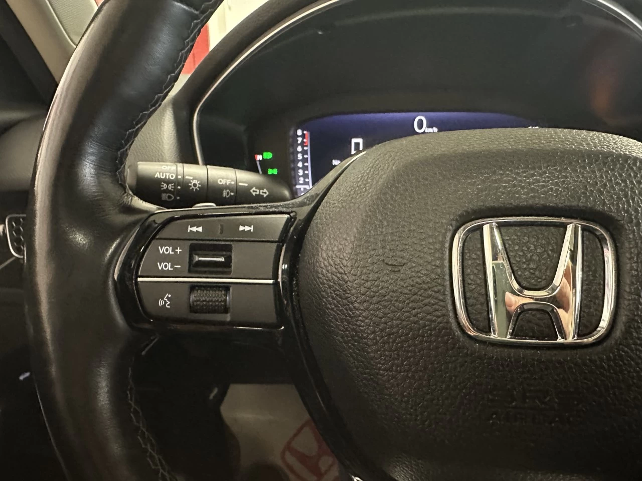 2022 Honda Civic Touring Main Image
