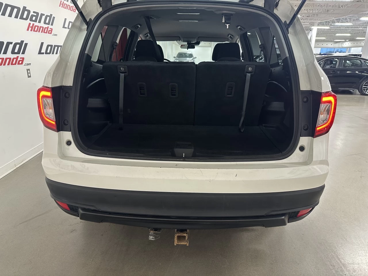 2019 Honda Pilot LX Main Image