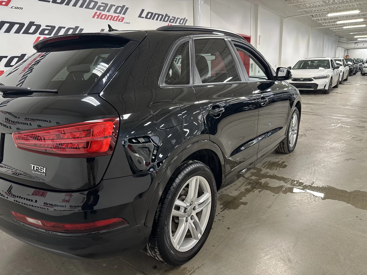 2017 Audi Q3 Komfort Main Image