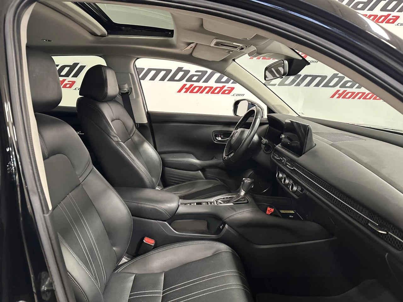 2023 Honda HR-V EX-L Navi Main Image