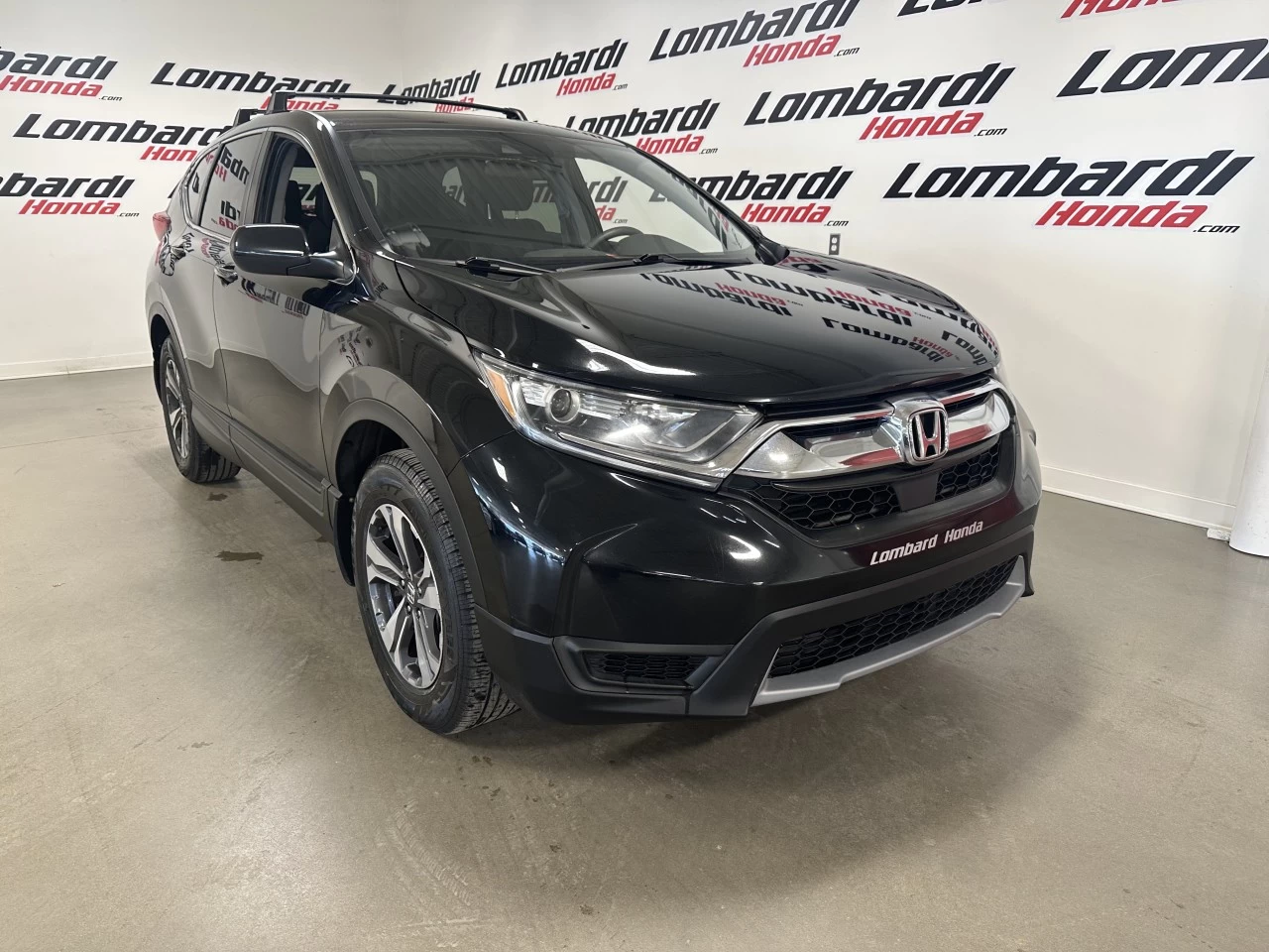 2018 Honda CR-V LX https://www.lombardihonda.com/resize/b990ff35b810a3abc0cc817b2ca24889-1