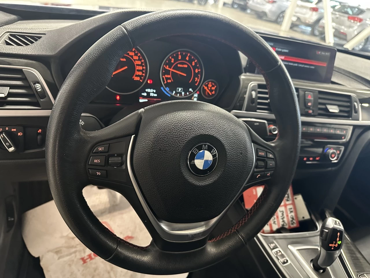2018 BMW 330i xDrive 330i xDrive Main Image