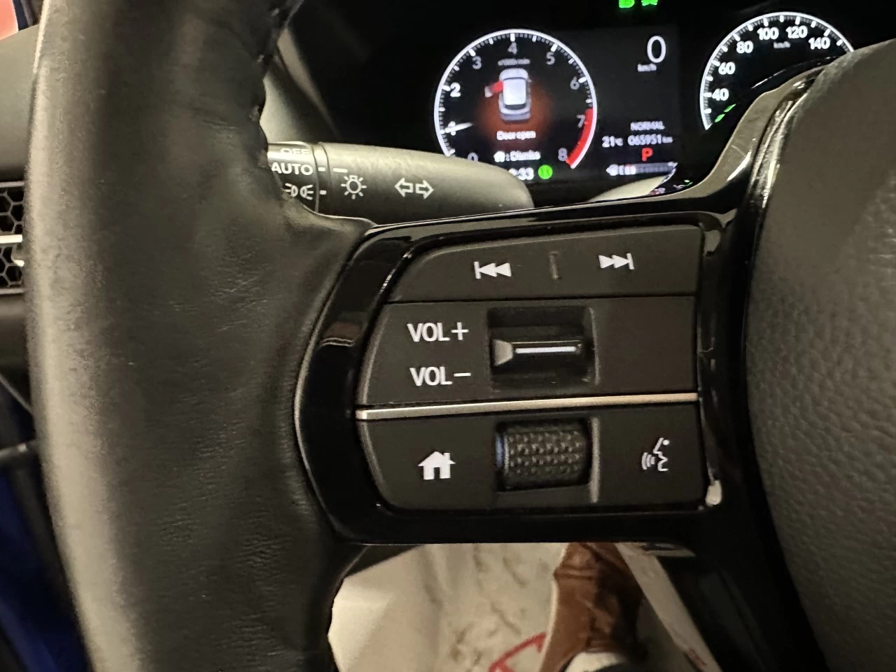 2023 Honda HR-V EX-L Navi Main Image