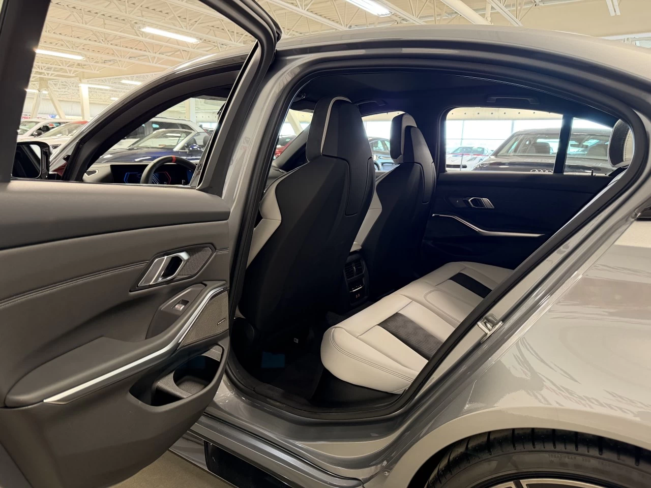 2027 BMW M3 Competition - premium package - full carbon Main Image