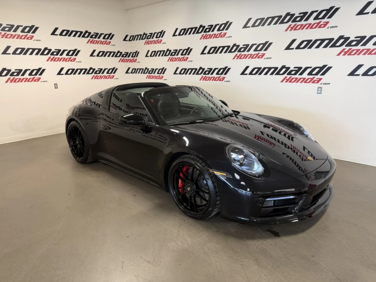 2024 Porsche 911 4 GTS Image principale