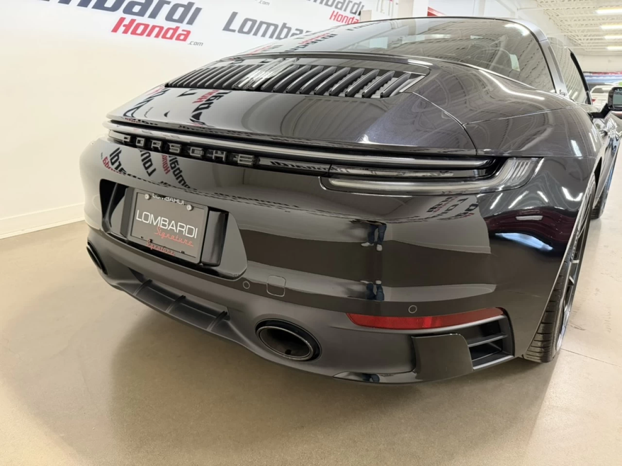 2024 Porsche 911 4 GTS Image principale