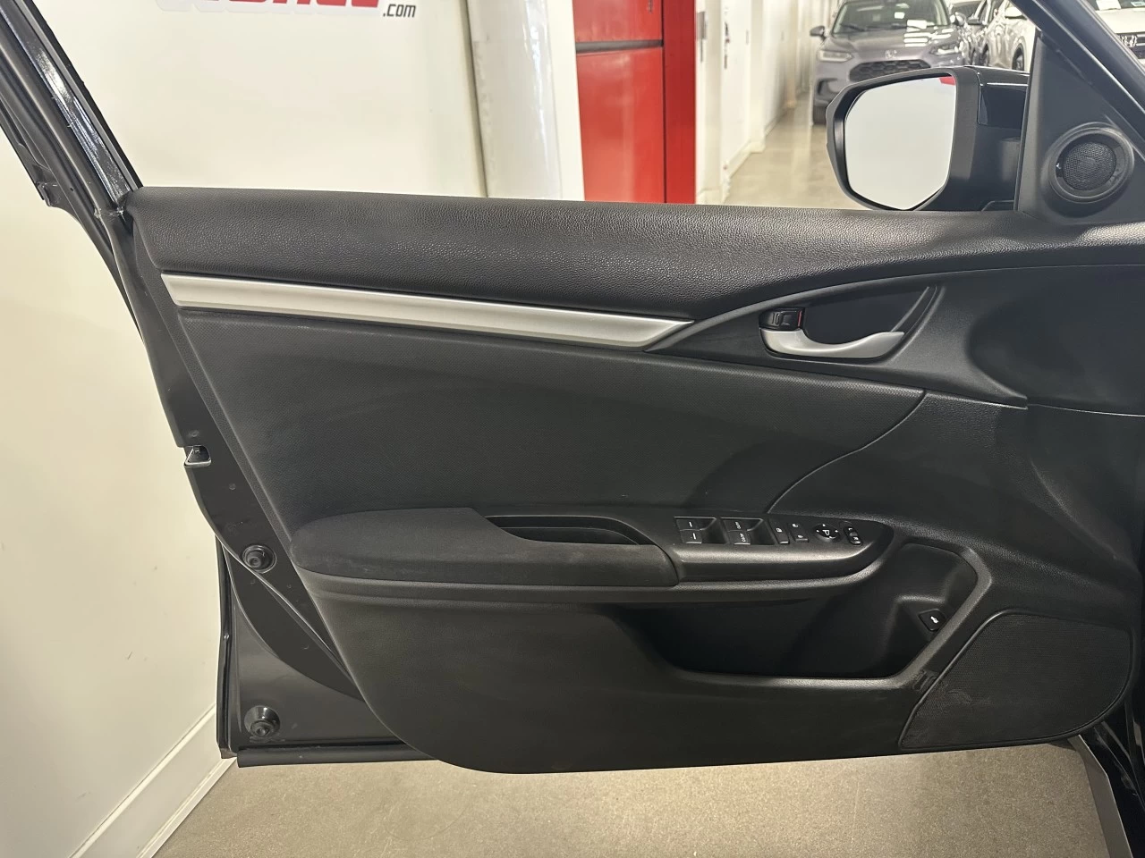 2021 Honda Civic LX Main Image