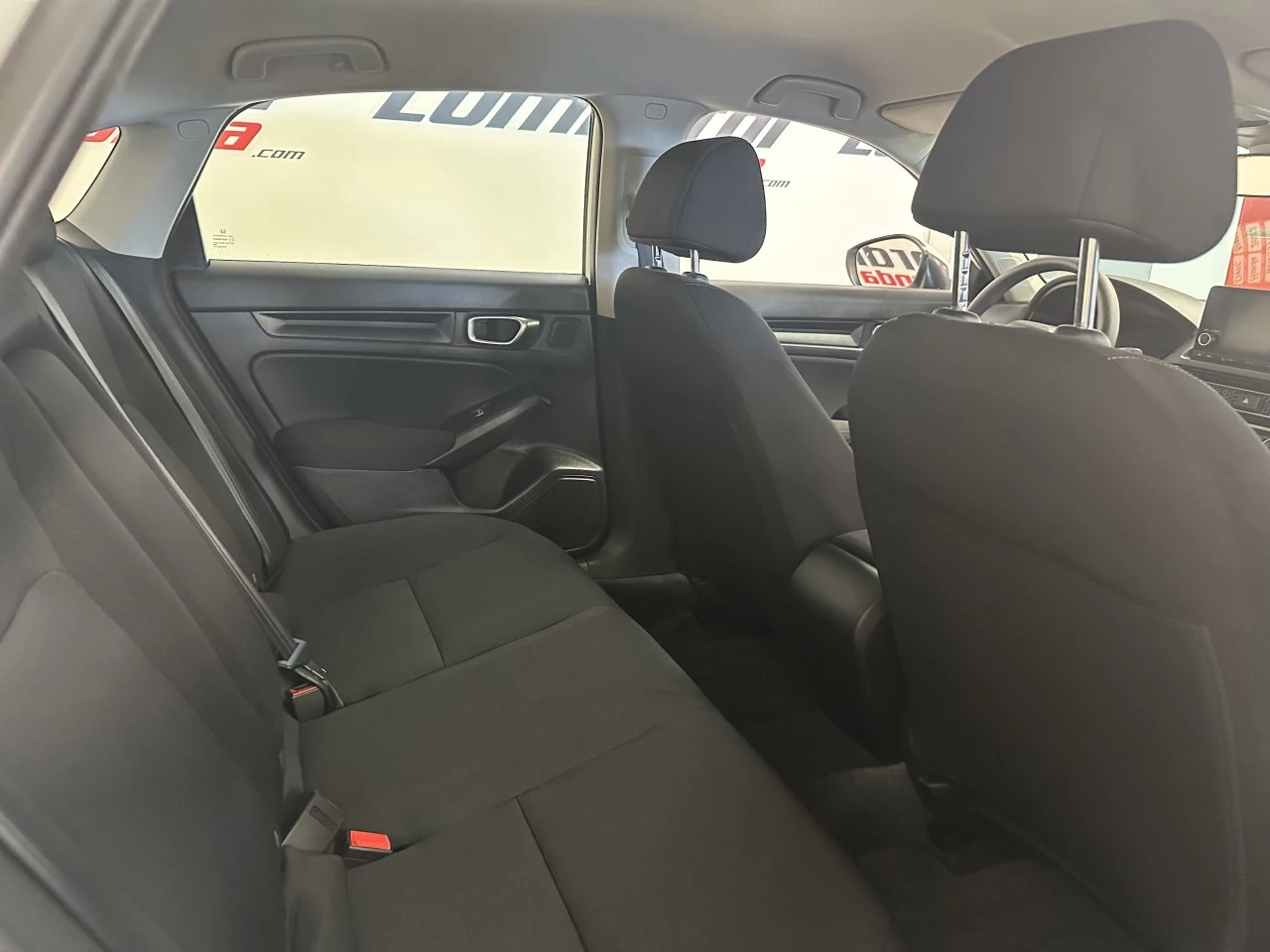 2022 Honda Civic
                                                    LX Image principale