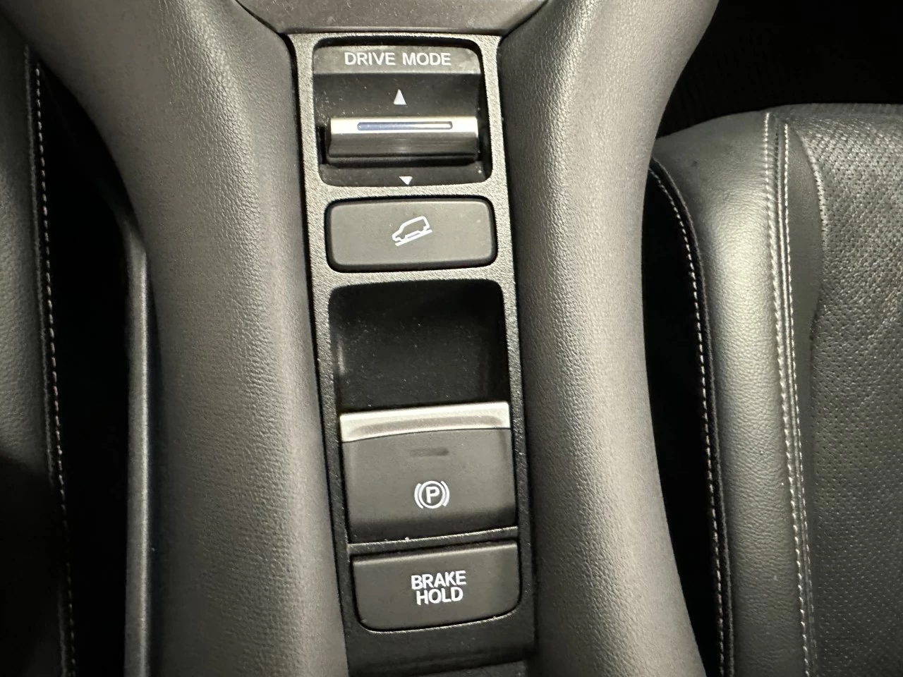 2023 Honda HR-V EX-L Navi Main Image