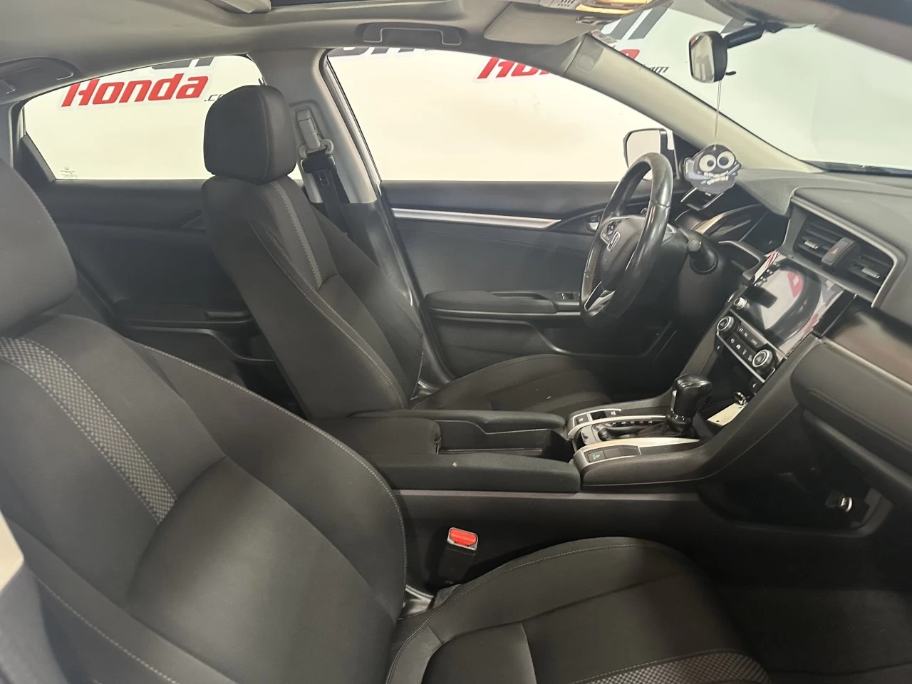 2021 Honda Civic EX Main Image