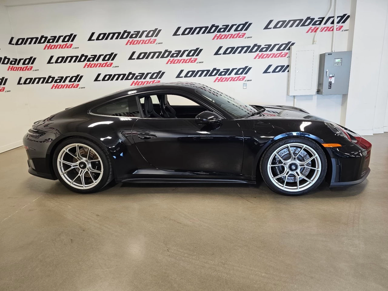 2026 Porsche 911 GT3 Main Image