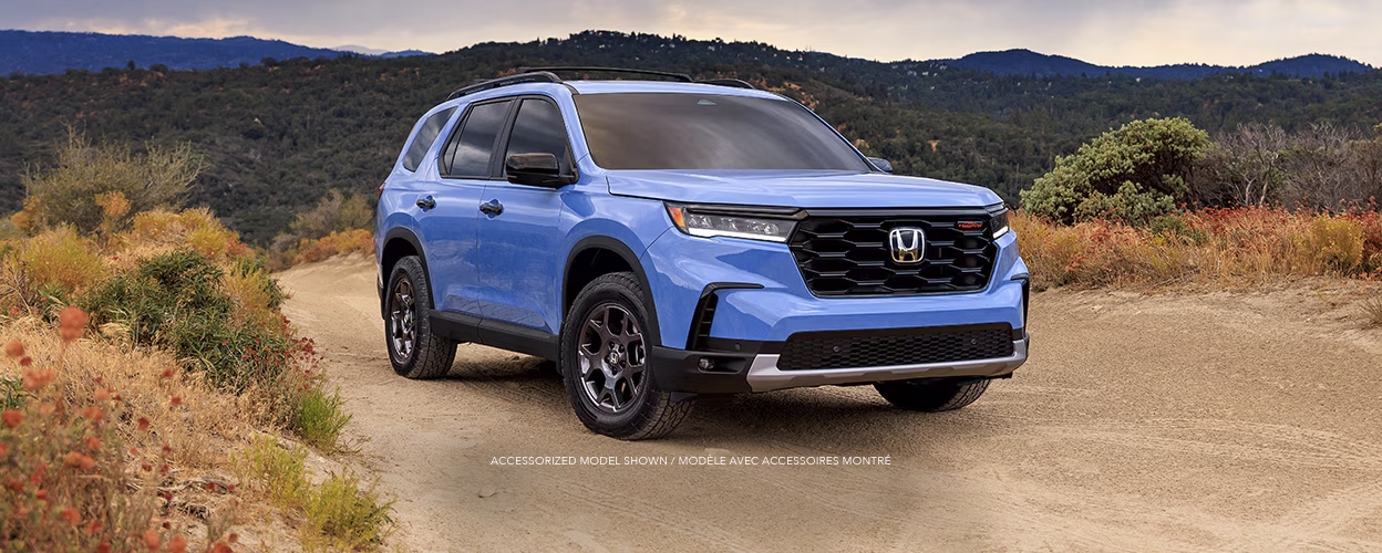 Honda Pilot 2024. Honda Pilot 2024 bleu.