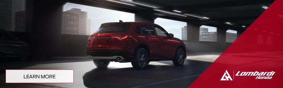 2025 Honda HR-V driving in the city – Compact SUV available at Lombardi Honda Montreal