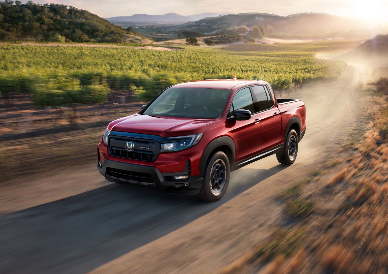 2024 Honda Ridgeline truck available for sale in Montreal at Honda Lombardi.