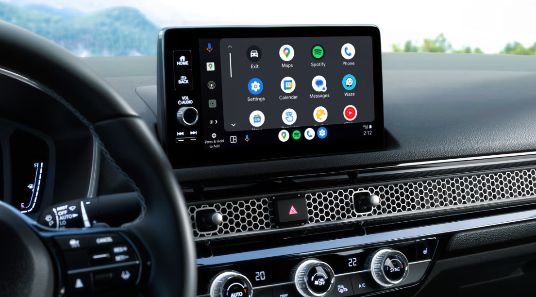 Honda Civic entertainment image