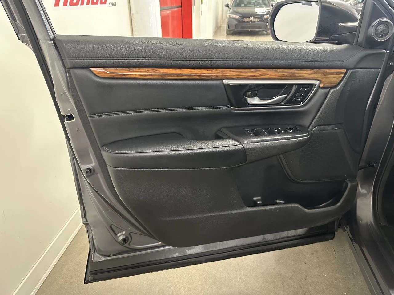 2022 Honda CR-V EX-L Main Image