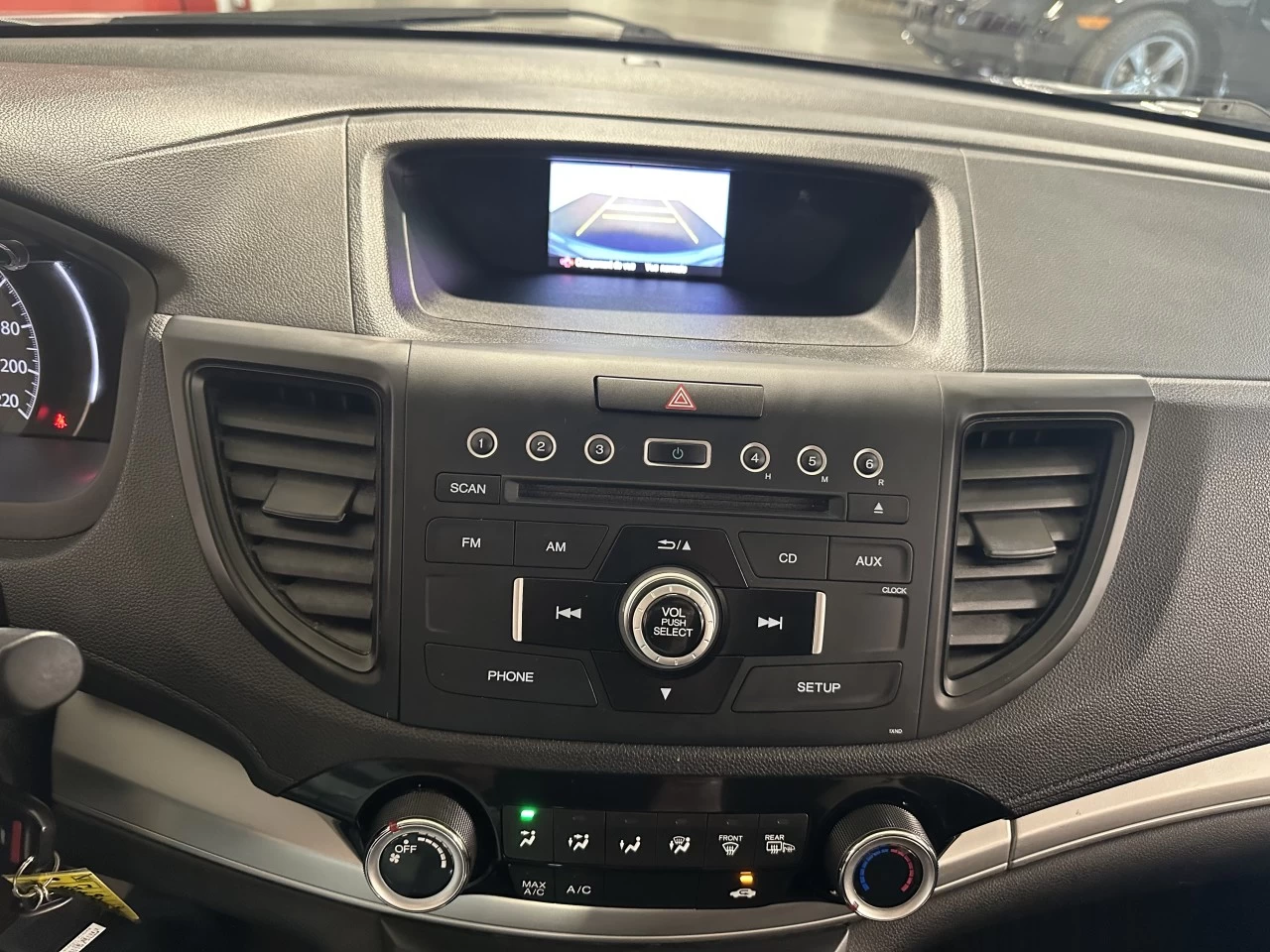 2016 Honda CR-V LX https://www.lombardihonda.com/resize/b990ff35b810a3abc0cc817b2ca24889-1