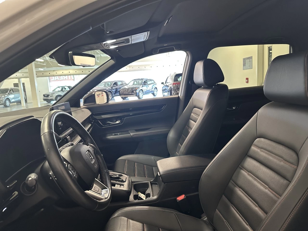 2023 Honda CR-V Touring Main Image