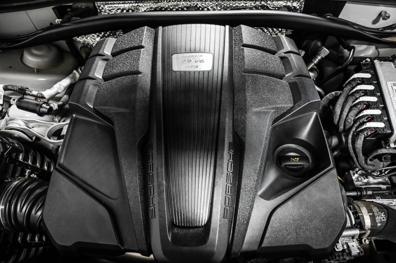 2023 Porsche Macan GTS https://www.lombardihonda.com/resize/b990ff35b810a3abc0cc817b2ca24889-1