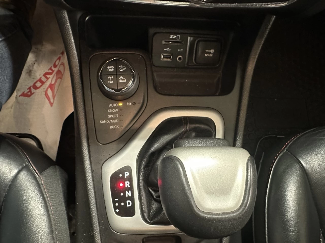 2017 Jeep Cherokee
                                                    Trailhawk Image principale