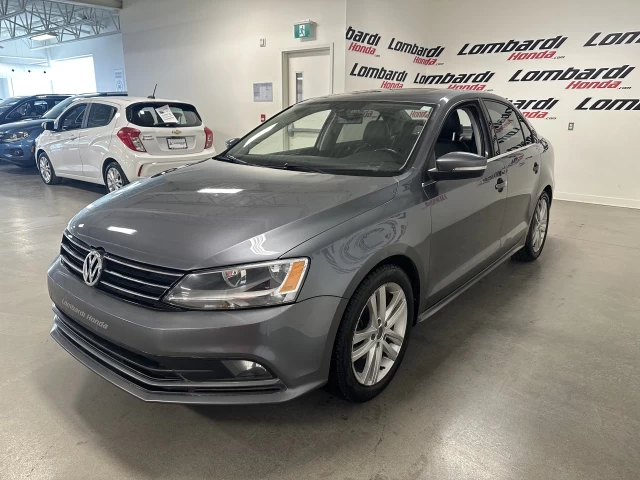 Volkswagen Jetta Highline/Comfortline 2016