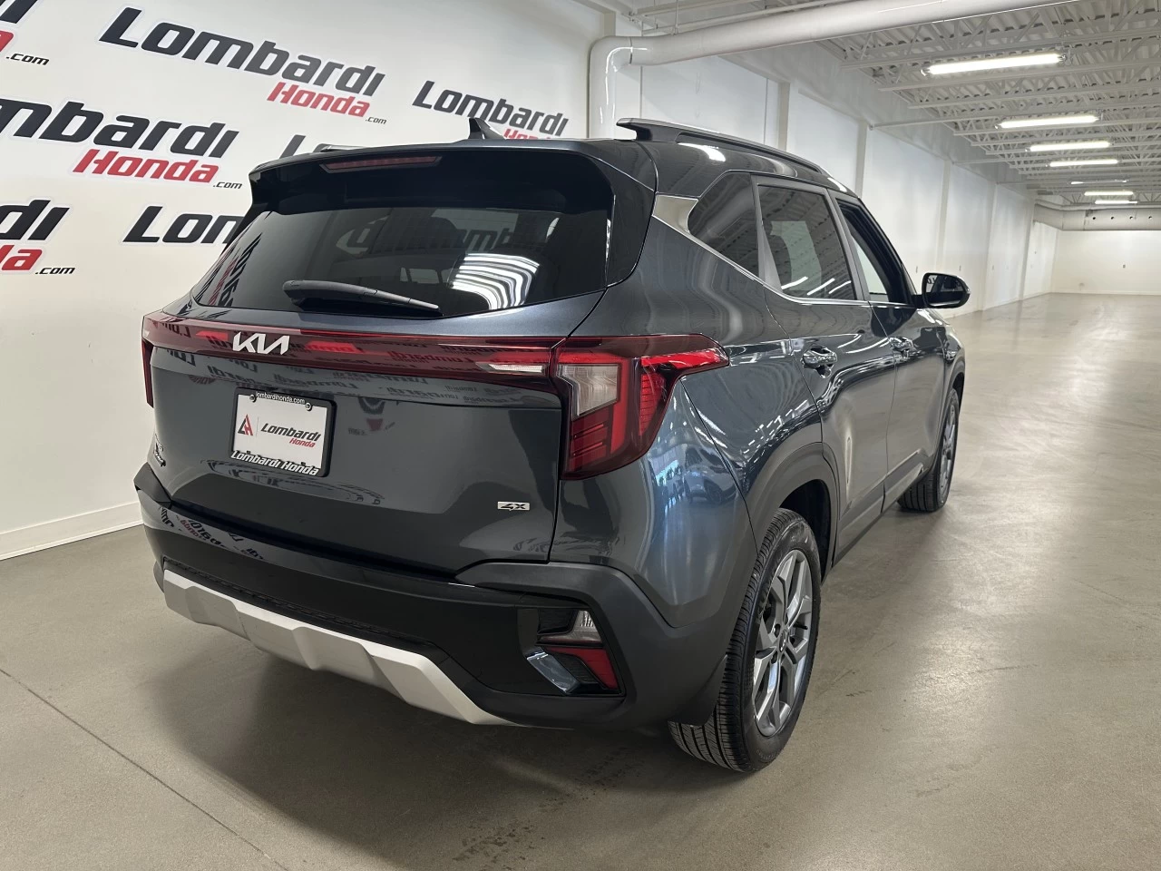 2025 Kia Seltos EX Image principale