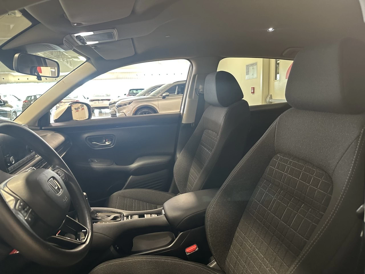 2024 Honda HR-V
                                                    LX-B Main Image