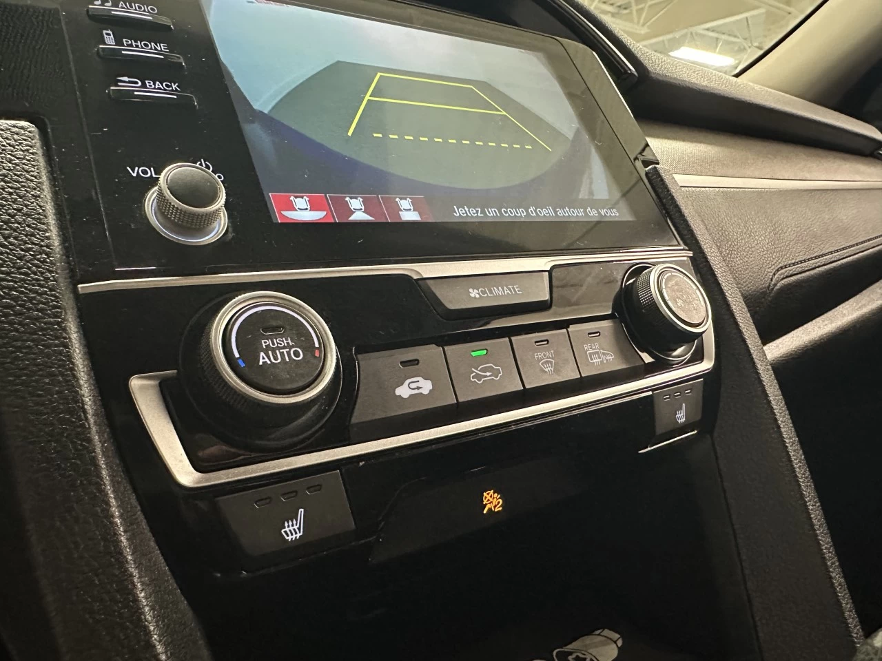 2020 Honda Civic
                                                    LX Image principale