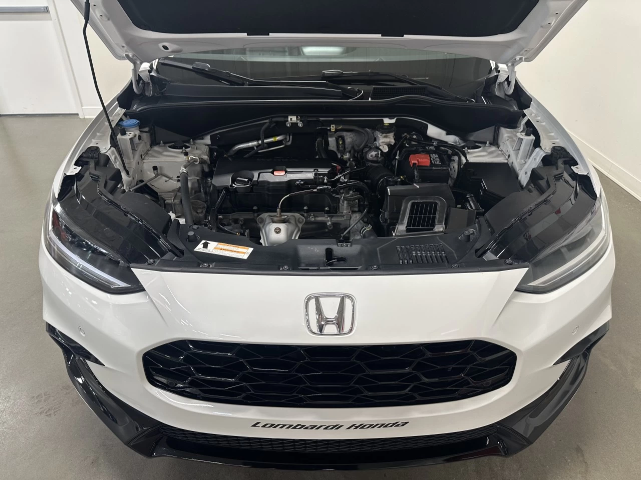 2025 Honda HR-V EX-L Navi Main Image