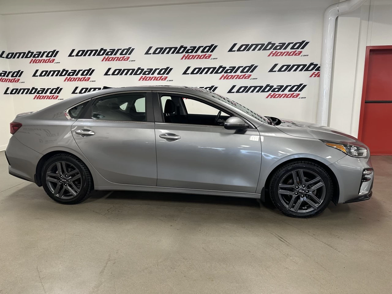 2021 Kia Forte EX+ Main Image