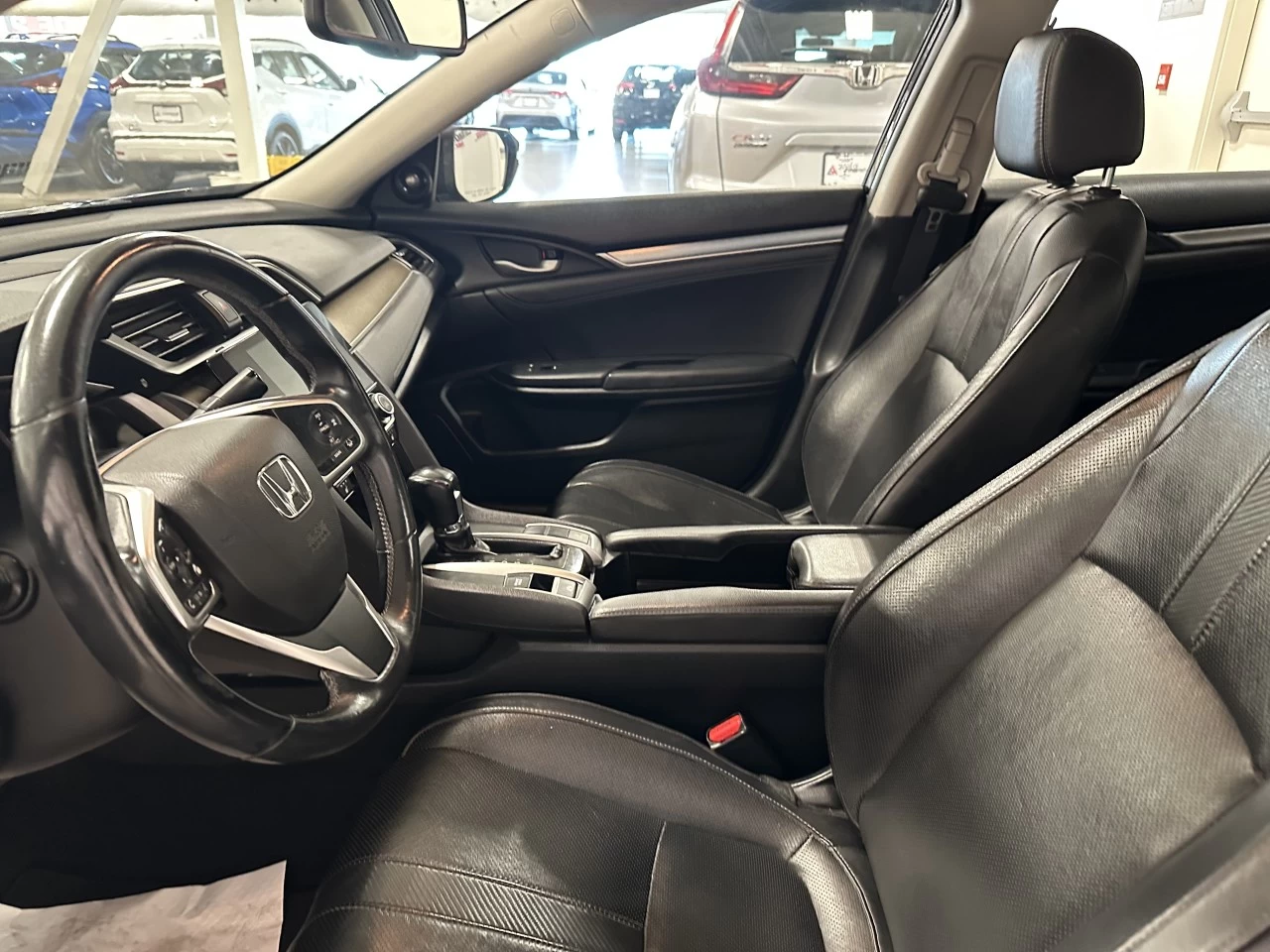 2016 Honda Civic Touring Main Image