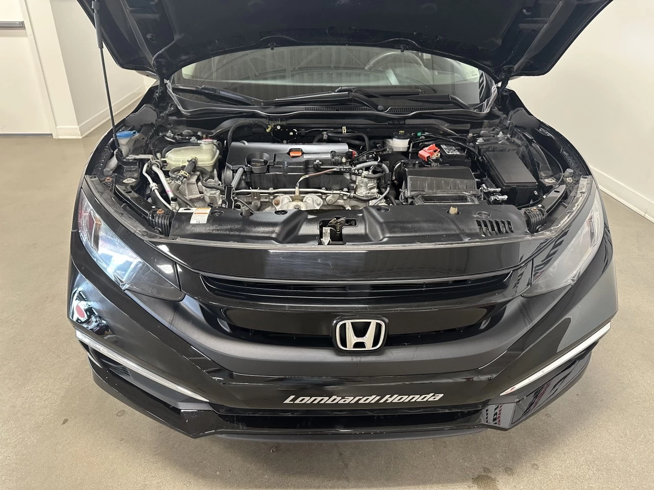 2021 Honda Civic
                                                    LX Main Image