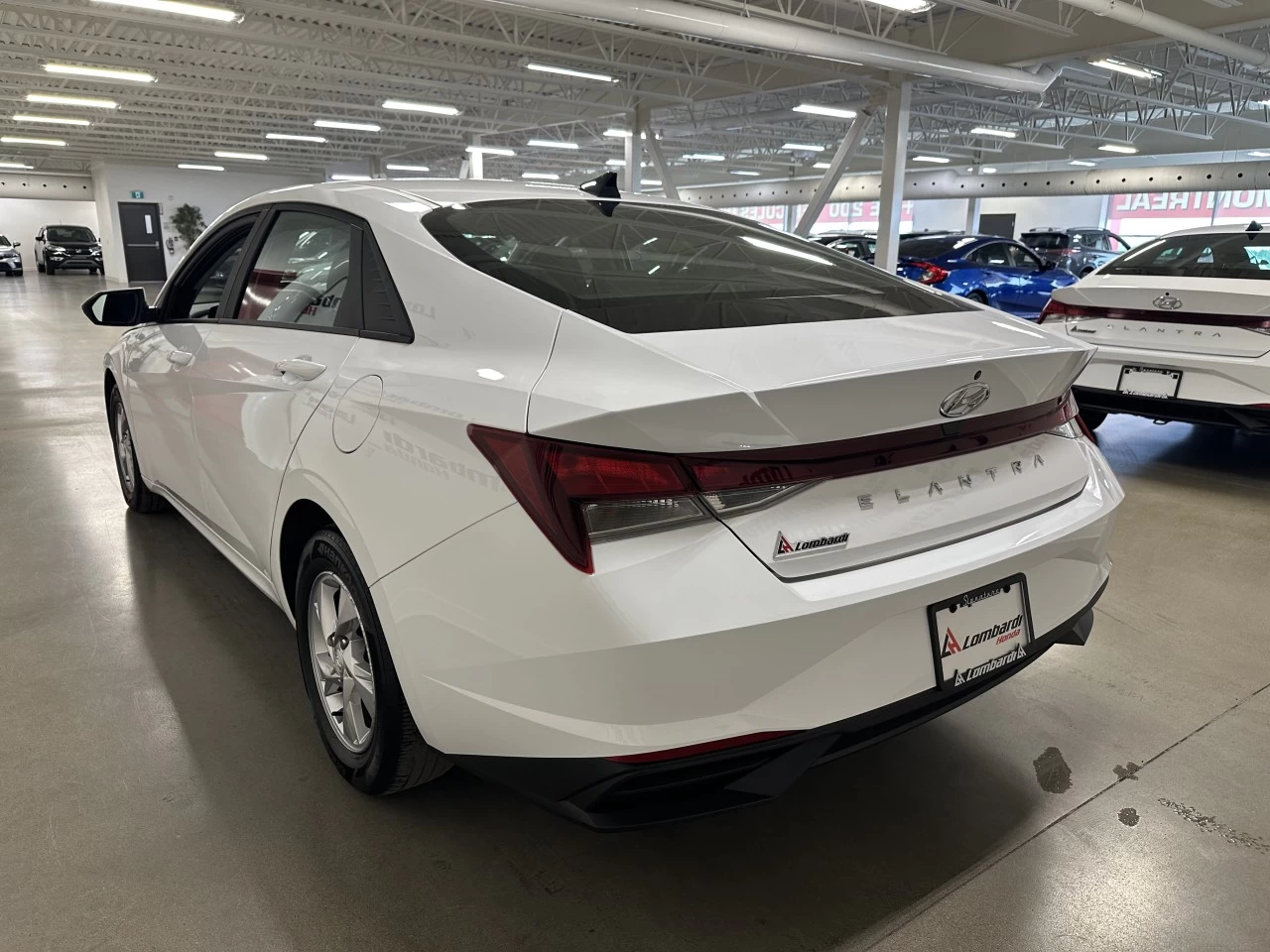 2022 Hyundai Elantra
                                                    Essential Image principale