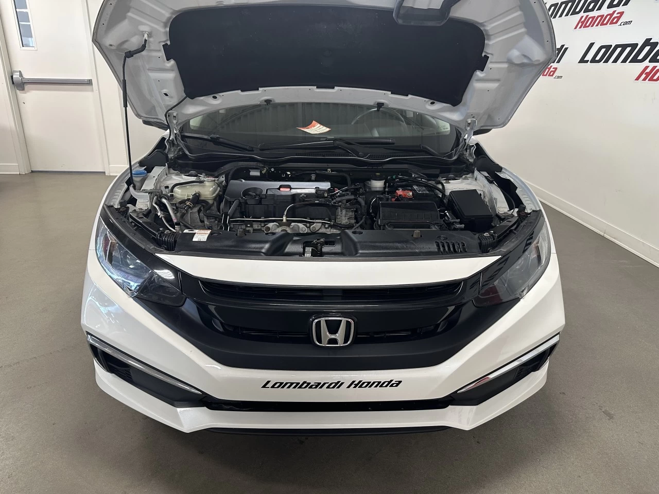2021 Honda Civic EX https://www.lombardihonda.com/resize/b990ff35b810a3abc0cc817b2ca24889-1