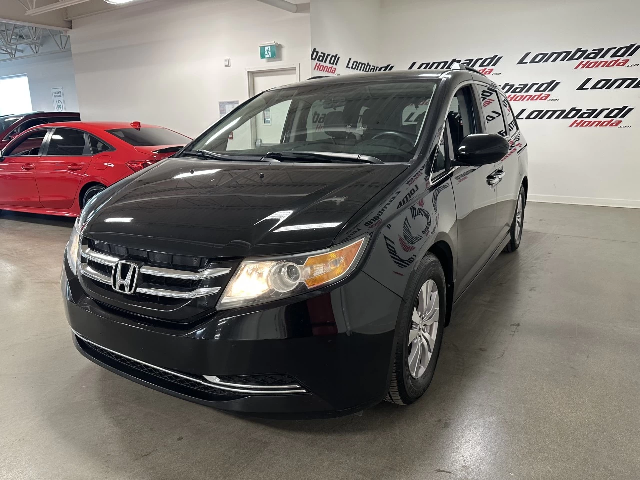 2016 Honda Odyssey EX Image principale