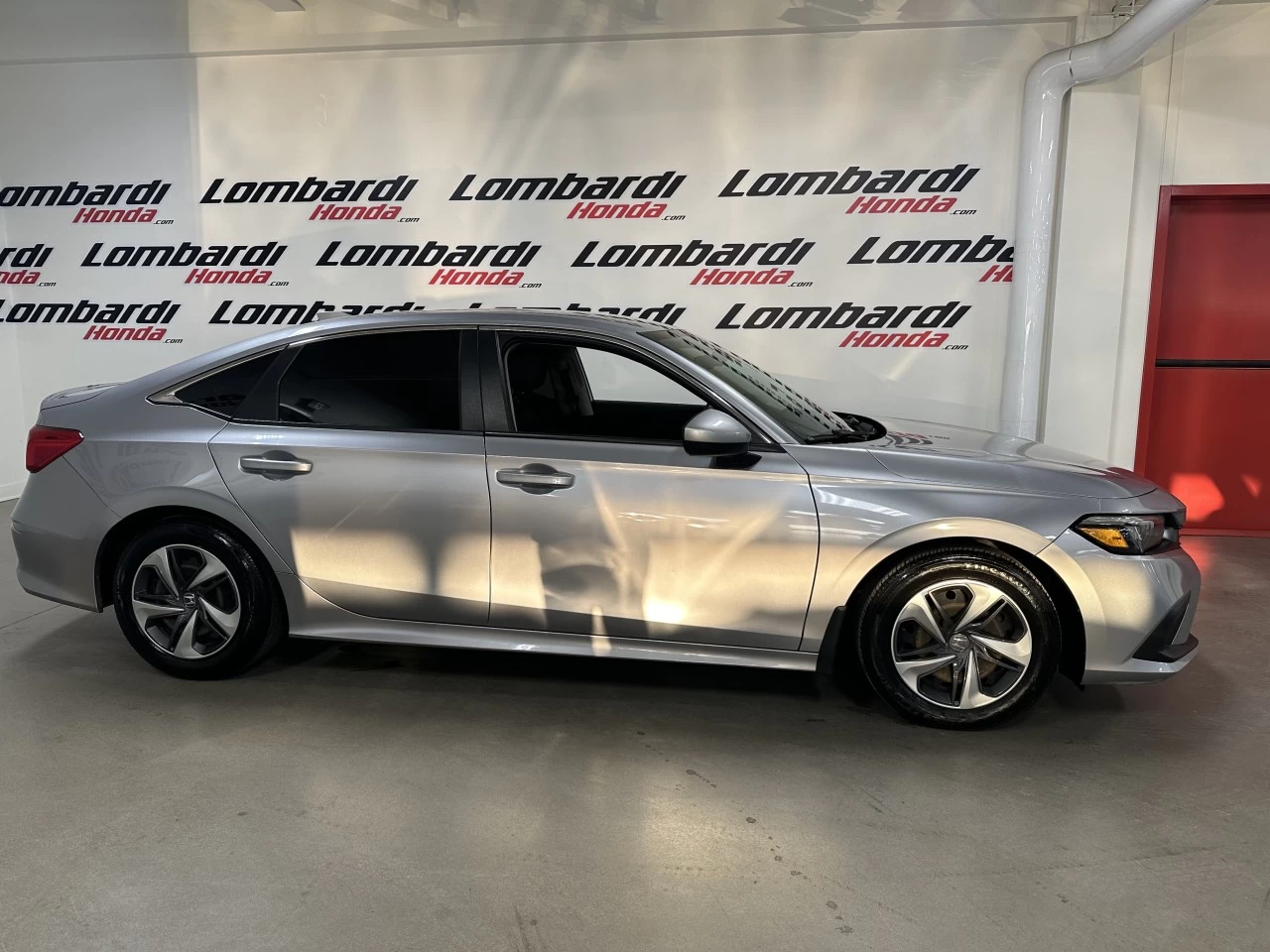 2022 Honda Civic LX Image principale