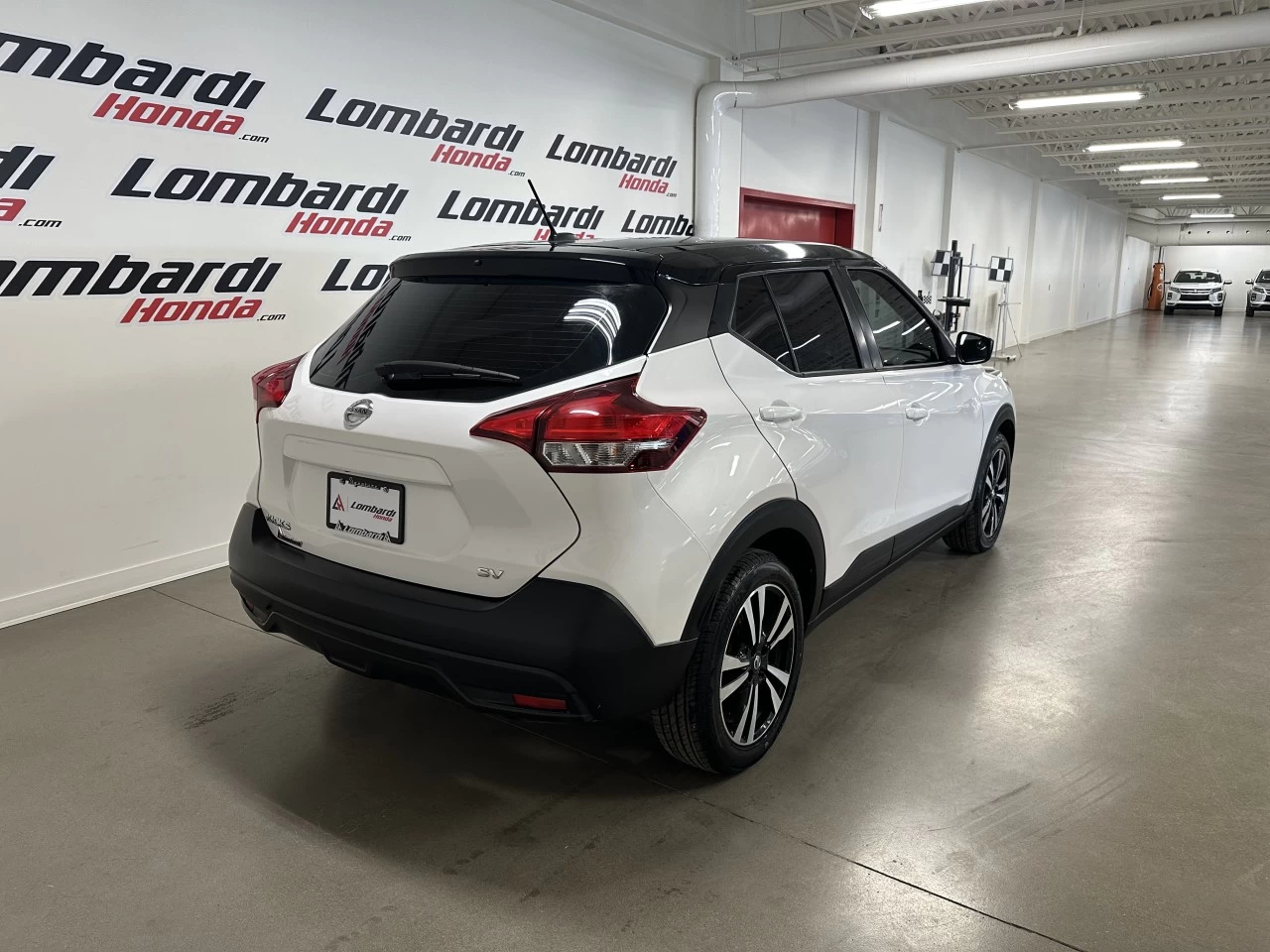 2019 Nissan Kicks S/SV/SR https://www.lombardihonda.com/resize/b990ff35b810a3abc0cc817b2ca24889-1