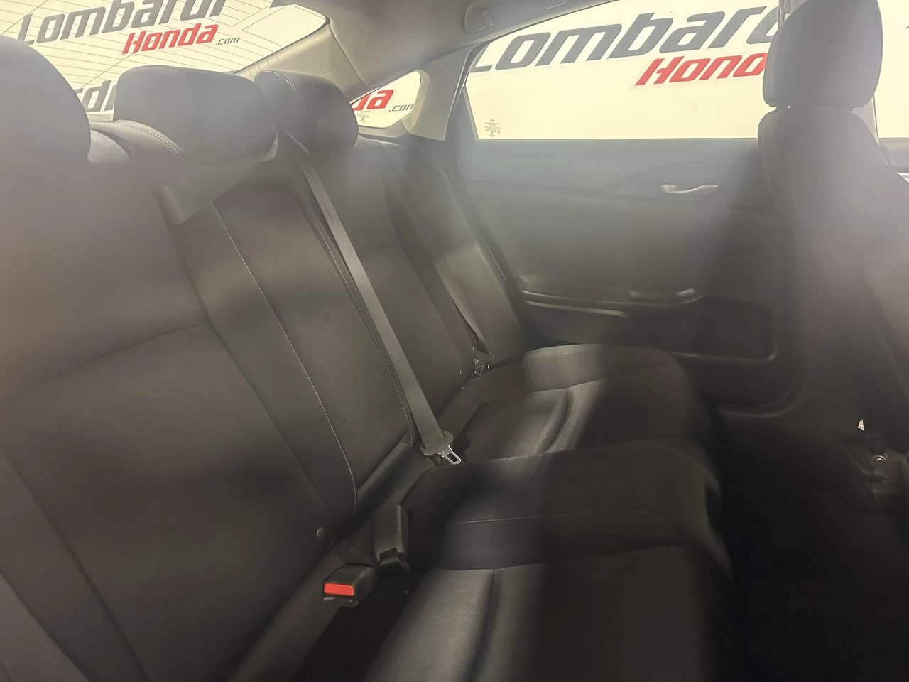 2020 Honda Civic Berline LX Main Image