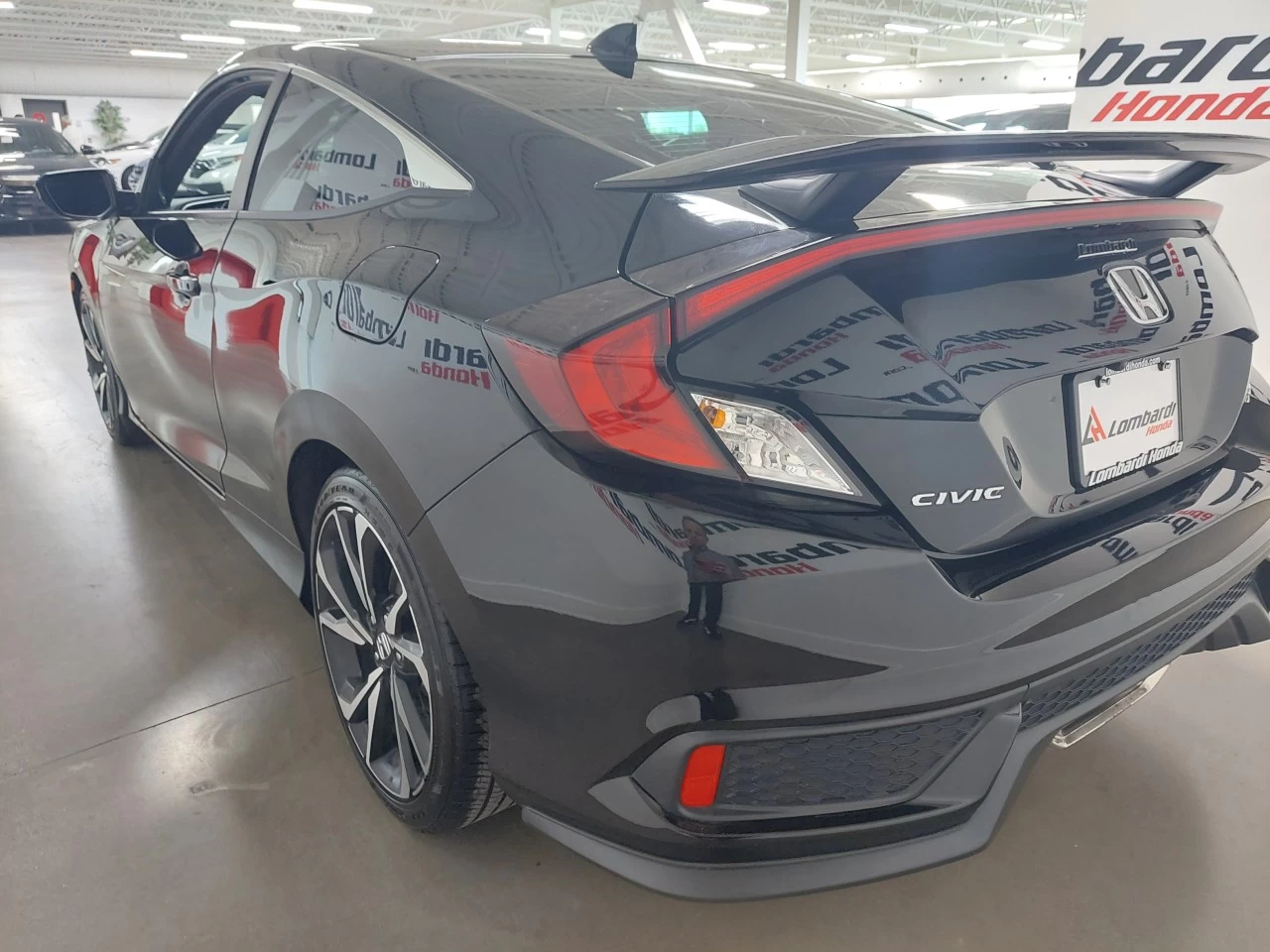 2019 Honda Civic SI COUPE https://www.lombardihonda.com/resize/b990ff35b810a3abc0cc817b2ca24889-1
