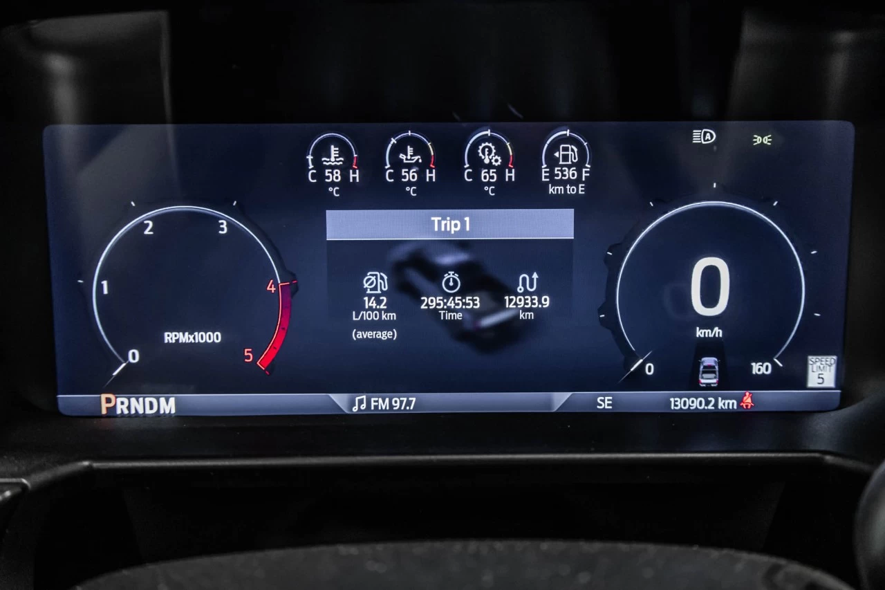 2025 Ford F-250 Platinum Main Image